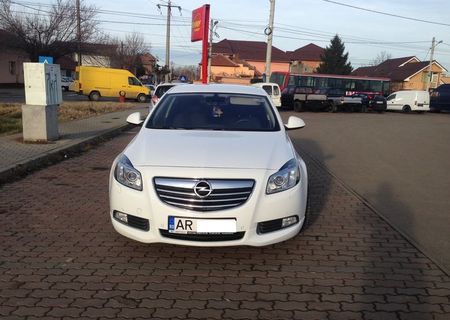 opel insignia impecabil