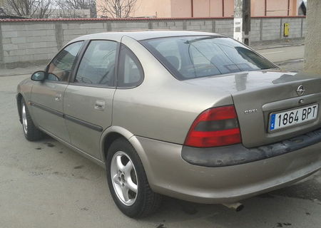 opel vectra b din 98 spania fara variante