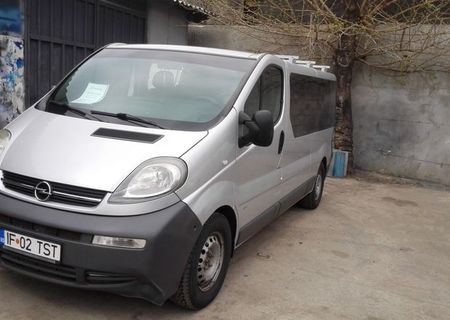 Opel Vivaro 8+1 locuri  1.9 DTI