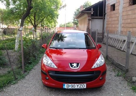 Peugeot 207 1.4 16valve august2008 impecabil