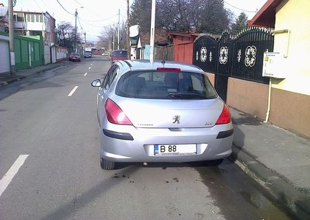 Peugeot 308, an 2008