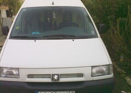 Peugeot Expero 2003