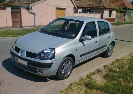 Renault Clio 1.2 cmc. 16 valve clima