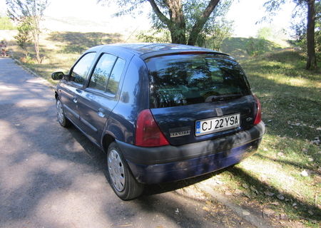 renault clio /2001