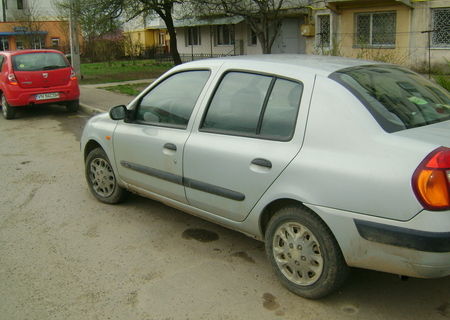 renault clio 2003