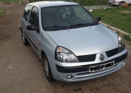 renault clio 2003