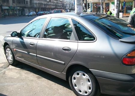 RENAULT LAGUNA