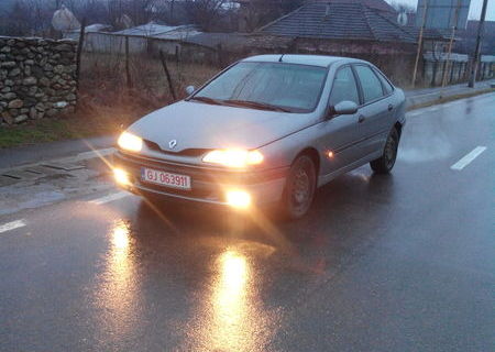 Renault Laguna 