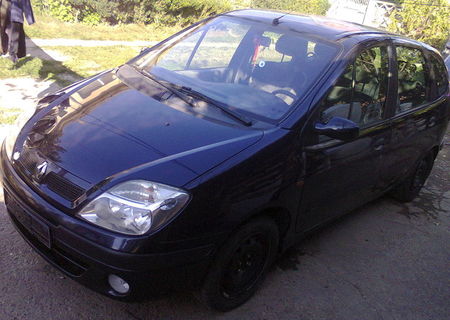 RENAULT SCENIC Model 2000  RECENT ADUS  GERMANIA