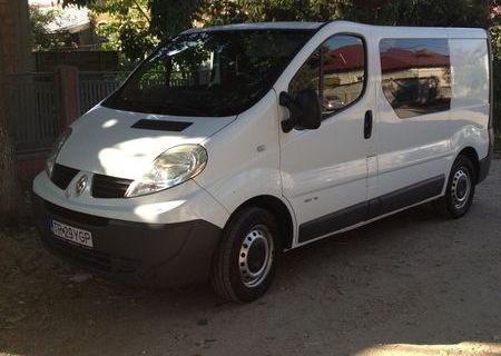 Renault Trafic 5+1