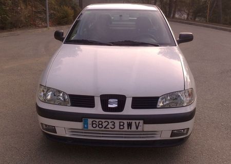 SEAT CORDOBA 1,4 FABR-2002