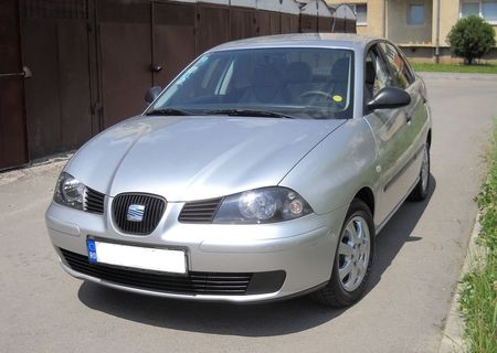 Seat cordoba, 3200 EUR negociabil - stare foarte buna!