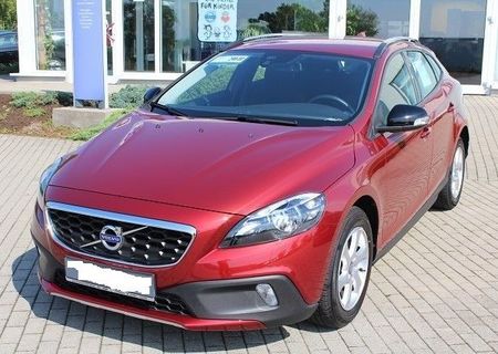 SUUUUUUUUUPERB VOLVO V40