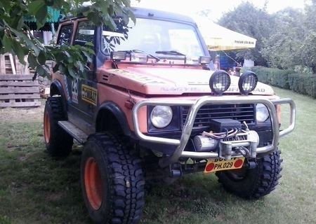 Suzuki Samurai modificat/preparat off road