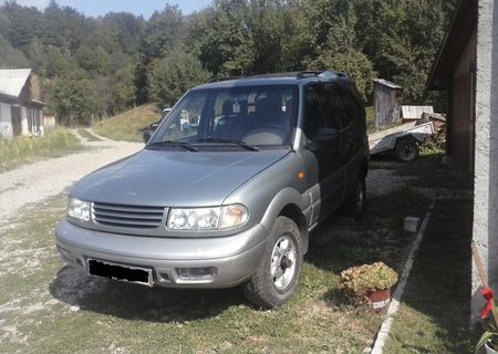 Tata Safari