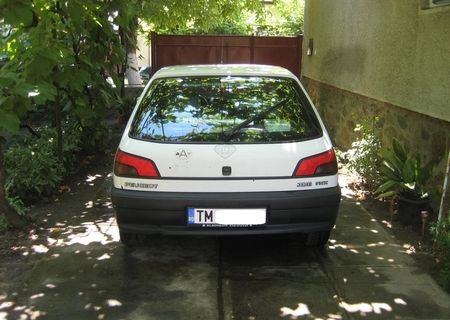 URGENT PEUGEOT 306 1,9 DIESEL