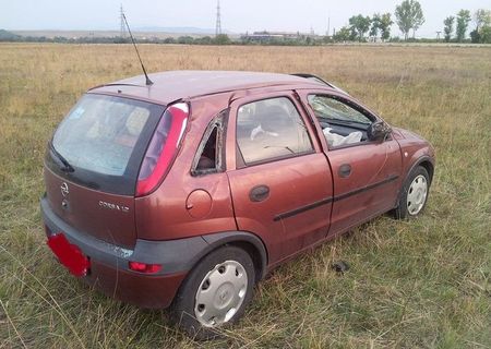 URGENT!!! vand opel corsa avariat