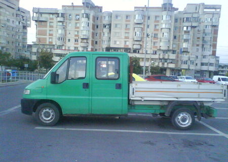 utilitara peugeot boxer