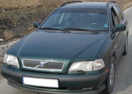 vald volvo v40 