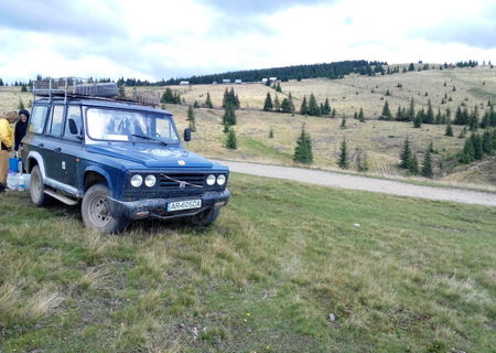 Vând ARO 244 TR- RZ cu motor Toyota 2. 5i, 2000