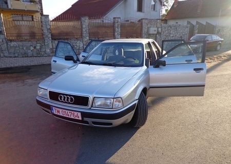 Vand Audi 80