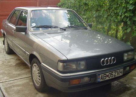 Vand Audi 90