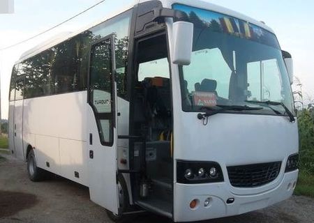 Vand AUTOBUZ ISUZU, an2006, inmatriculat, 12.000