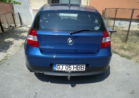 VAND BMW 116i impecabil