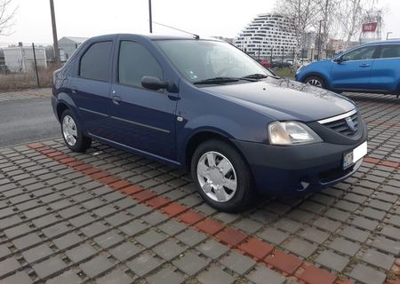 Vand Dacia Logan,An Fabricatie 2006,Motorizare De 1.4 Mpi,,Renault"