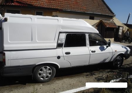 vand dacia pick up