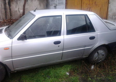 vand Dacia super nova. motor1390.km 78000reali.Inmatriculatain 2001