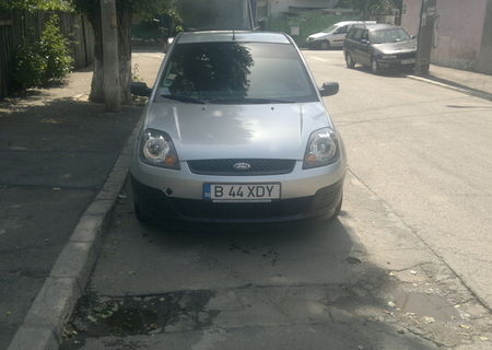 VAND FORD FIESTA DIN 2006