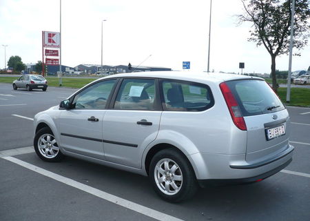 vand ford focus 2