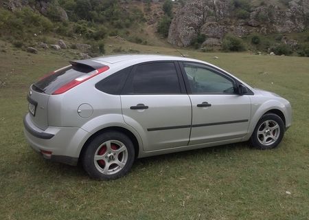 vand ford focus