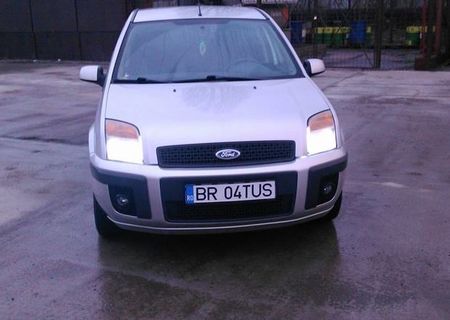 Vand Ford Fusion