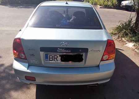 Vand Hyundai Accent 2005