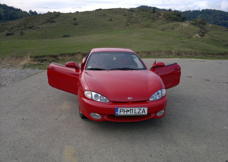 Vand hyundai coupe,2.0 benzina ,138 cp.