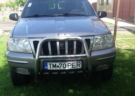 vand jeep grand cherokee sau schimb cu microbus