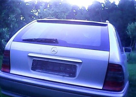 Vand Mercedes Benz