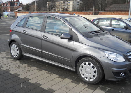 vand mercedes-benz b classe impecabil