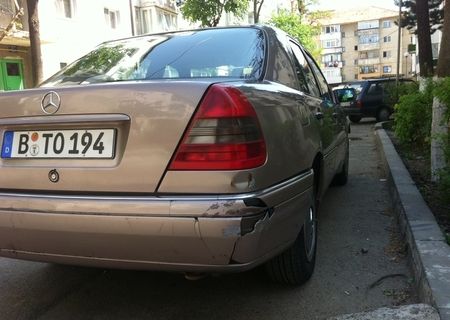 vand mercedes c180 in stare buna