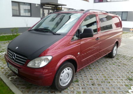 Vand mercedes vito 115 cdi,An 2005,Full Option.