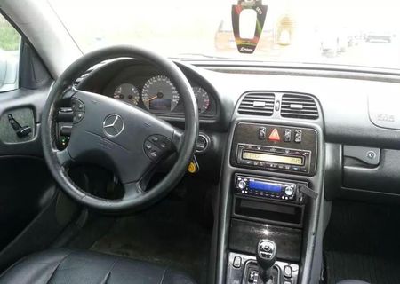 Vand Mercedesc CLK 200 Kompressor / Combinatii