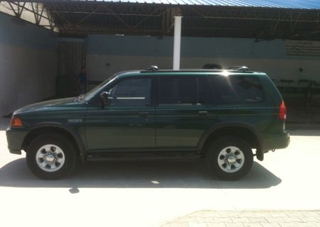 Vand Mitsubishi Montero Sport