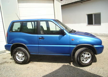 Vand NISSAN TERRANO 2