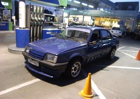 vand opel ascona