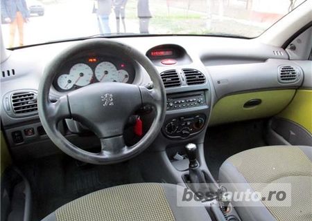vand peugeot 1.4 hdi an 2003