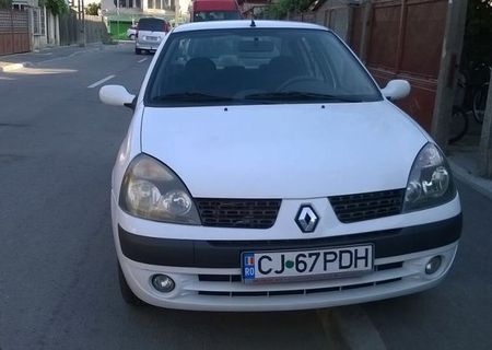 Vând Renault Clio 2003 - 1800 euro