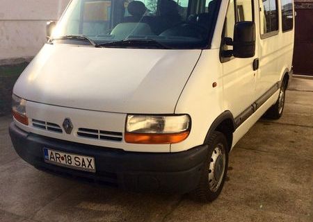 Vând Renault Master 8+1 microbus