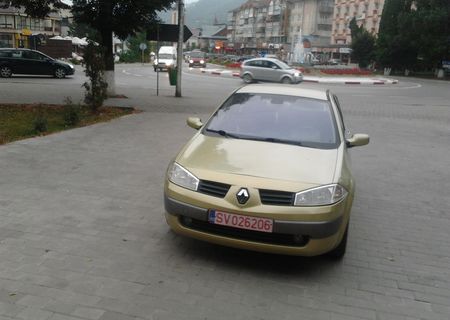 vand renault megane cu rar facut ,an 2003